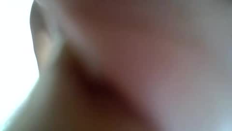 Snapshot of pettite_gal chatting on 05-11-26, 03:01 pettite_gal online show from 05-11-26, 03:01