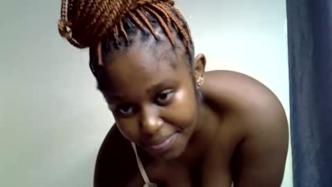 Snapshot of pettite_gal chatting on 05-13-26, 05:49 pettite_gal online show from 05-13-26, 05:49