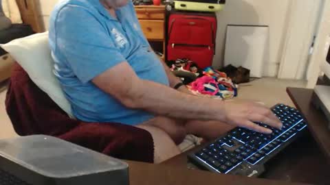 pghhorny2 online show from 04-28-26, 08:03