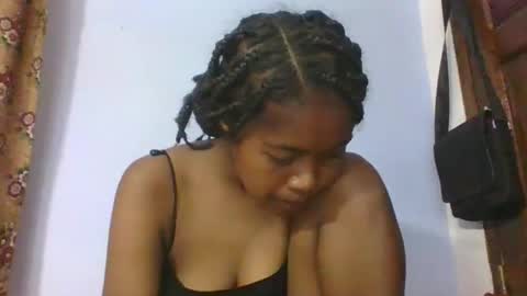 phania185885 online show from 04-10-26, 06:29