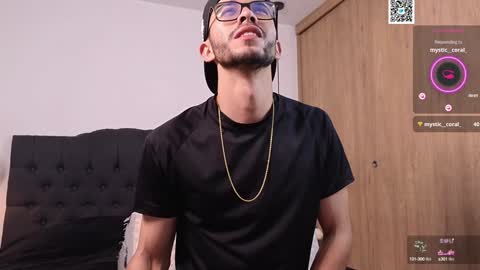 phantom_bigger1 online show from 01-07-25, 01:57