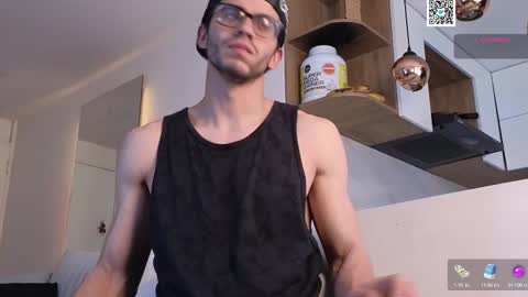 phantom_bigger1 online show from 02-24-25, 12:26