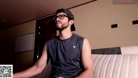 phantom_bigger1 online show from 04-14-26, 04:07