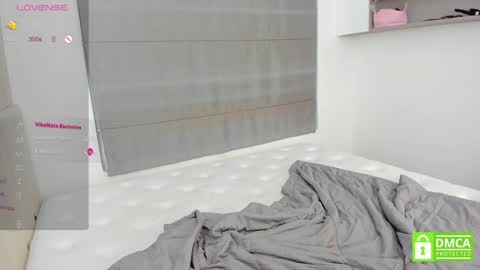 Sezim online show from 01-25-25, 04:03