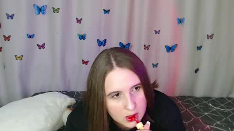 Snapshot of phantommira chatting on 02-25-25, 09:24 phantommira online show from 02-25-25, 09:24