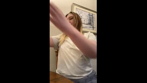 Snapshot of phatassblond chatting on 01-12-25, 10:22 PhatAssBlond online show from 01-12-25, 10:22