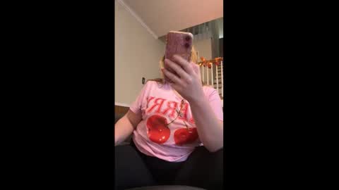 Snapshot of phatassblond chatting on 10-20-25, 10:10 PhatAssBlond online show from 10-20-25, 10:10