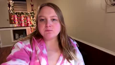 Snapshot of phatassblond chatting on 12-18-25, 03:51 PhatAssBlond online show from 12-18-25, 03:51