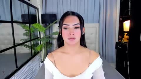 phenomenal_ivy online show from 06-10-26, 10:47