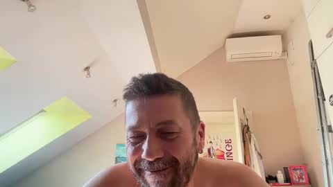 Snapshot of pheromone45 chatting on 03-05-25, 12:00 pheromone45 online show from 03-05-25, 12:00