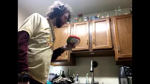 Phil online show from 03-01-25, 04:04