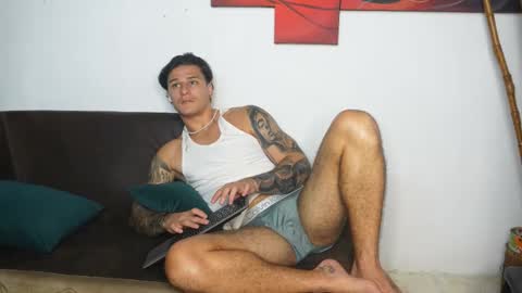 Snapshot of philip_dalton chatting on 09-17-25, 12:56 Philip Dalton online show from 09-17-25, 12:56