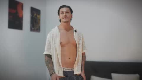 Snapshot of philip_dalton chatting on 10-16-25, 09:49 Philip Dalton online show from 10-16-25, 09:49