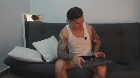 Snapshot of philip_dalton chatting on 11-01-25, 08:11 Philip Dalton online show from 11-01-25, 08:11