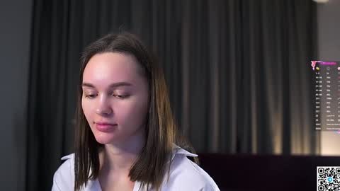 Snapshot of philippabrainard chatting on 01-30-25, 09:25 Hello guys Sweet Scarlett here NEXT LIVE 5AM 2 gmt online show from 01-30-25, 09:25