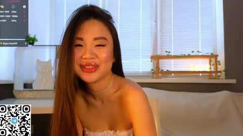 Snapshot of philippabrainard chatting on 02-15-25, 06:12 Hello guys Sweet Scarlett here NEXT LIVE 5AM 2 gmt online show from 02-15-25, 06:12