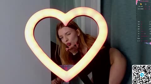 Snapshot of philippabrainard chatting on 02-22-25, 05:13 Hello guys Sweet Scarlett here NEXT LIVE 5AM 2 gmt online show from 02-22-25, 05:13