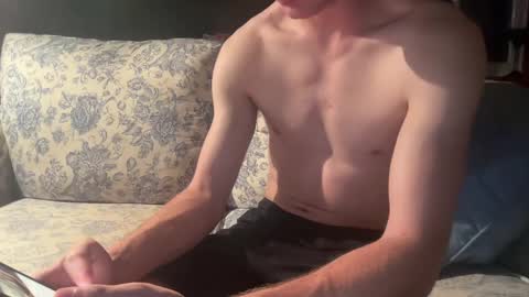 Snapshot of philipperyan18 chatting on 09-19-25, 02:13 Pitaylol online show from 09-19-25, 02:13