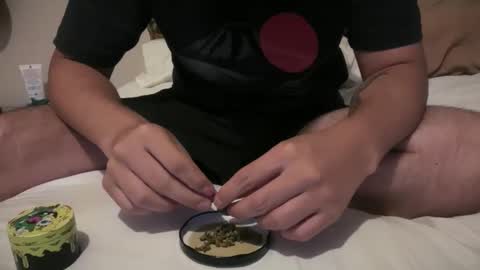 Dele online show from 03-24-26, 03:22