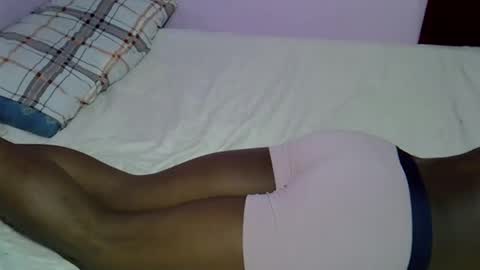 Snapshot of phoenixloverz chatting on 05-18-26, 06:30 phoenixloverz online show from 05-18-26, 06:30