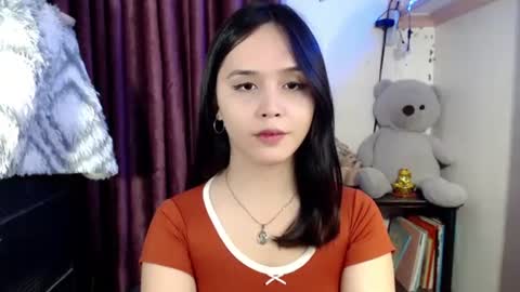 Snapshot of pia_intownx chatting on 02-10-26, 08:57 Ms Pia online show from 02-10-26, 08:57
