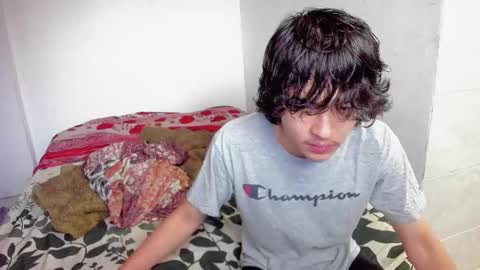 Snapshot of picaszomilos350 chatting on 12-03-25, 11:19 picaszomilos350 online show from 12-03-25, 11:19