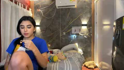 pichon_baby online show from 09-17-25, 08:27