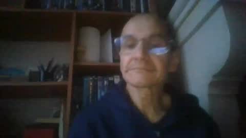 pichoun71 online show from 12-28-24, 07:33