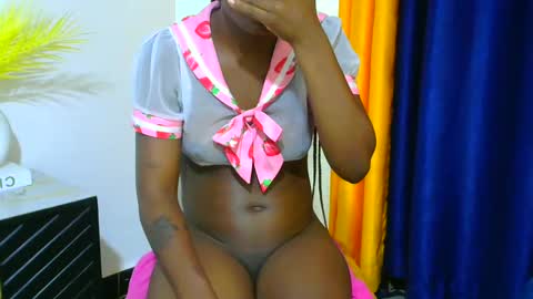 Snapshot of pickme60 chatting on 02-18-25, 12:59 pickme60 online show from 02-18-25, 12:59