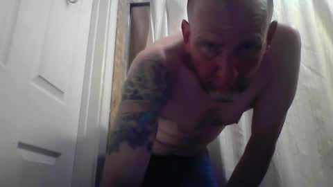Snapshot of pierce702420 chatting on 04-26-26, 01:36 pierce702420 online show from 04-26-26, 01:36