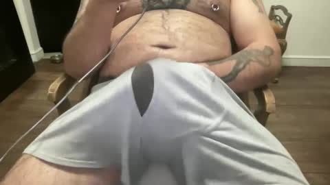 Snapshot of pierced_leather chatting on 01-09-25, 03:26 pierced_leather online show from 01-09-25, 03:26