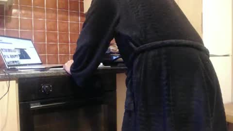 Snapshot of piercedcock069 chatting on 10-11-25, 07:18 piercedcock069 online show from 10-11-25, 07:18