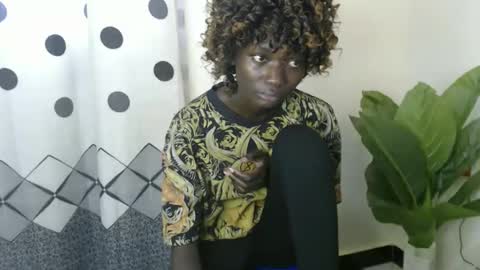 Snapshot of piercequin chatting on 02-03-26, 10:53 piercequin online show from 02-03-26, 10:53