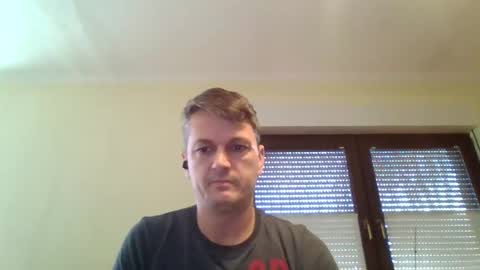 Snapshot of piercingsxxx chatting on 12-15-25, 09:02 piercingsxxx online show from 12-15-25, 09:02