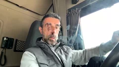 pierotu online show from 04-02-26, 09:40