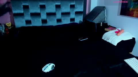 Snapshot of piggy_eddy chatting on 01-22-25, 12:49 Eddy Brock... Its a pleasure to talk to... online show from 01-22-25, 12:49