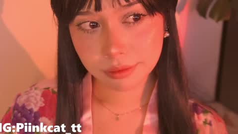 Emi online show from 04-18-26, 06:06