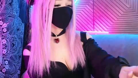 Snapshot of pika_pikaa chatting on 05-04-26, 11:45 Sonya online show from 05-04-26, 11:45