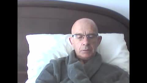 pikuz47 online show from 05-11-26, 01:06