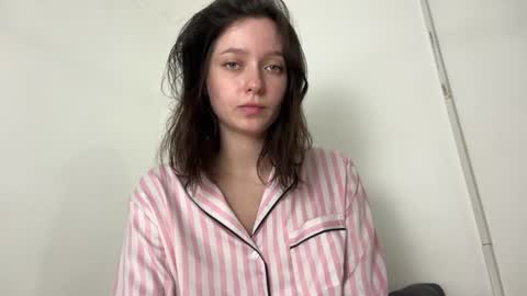 Snapshot of pileacadieri__ chatting on 01-04-25, 08:28 Trisha online show from 01-04-25, 08:28