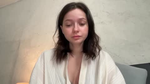 Snapshot of pileacadieri__ chatting on 01-16-25, 05:21 Trisha online show from 01-16-25, 05:21