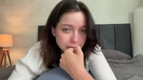 Snapshot of pileacadieri__ chatting on 01-25-25, 05:29 Trisha online show from 01-25-25, 05:29