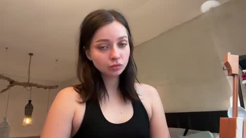 Snapshot of pileacadieri__ chatting on 02-03-25, 10:14 Trisha online show from 02-03-25, 10:14