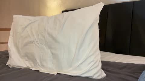 Snapshot of pileacadieri__ chatting on 03-01-25, 03:27 Trisha online show from 03-01-25, 03:27