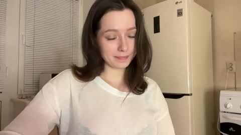 Snapshot of pileacadieri__ chatting on 10-05-25, 02:37 Trisha online show from 10-05-25, 02:37