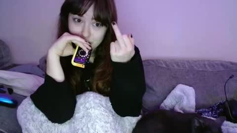 Snapshot of pillogoddess chatting on 02-28-25, 07:58 PilloGoddess online show from 02-28-25, 07:58