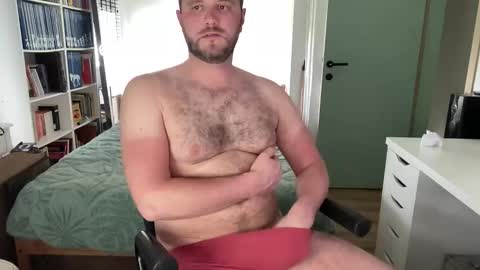 pilou online show from 05-07-26, 12:43