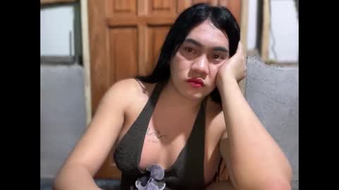 Christine online show from 11-22-25, 05:12