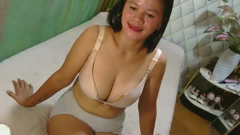 IM FLOR online show from 04-25-26, 12:46