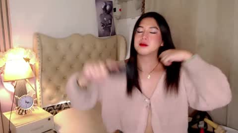 Ivy Morningstar online show from 12-11-24, 06:20